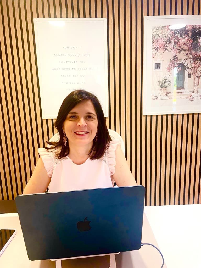 Sónia Guedes, fundadora do Cowork Malvarosa, no escritório do cowork em Alverca